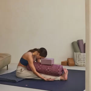 Round meditation pillow